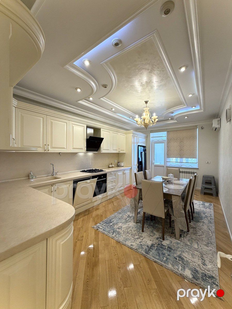 Satılır 5 otaqlı yeni tikili 255 m² — Mənzil, Bakı (8)