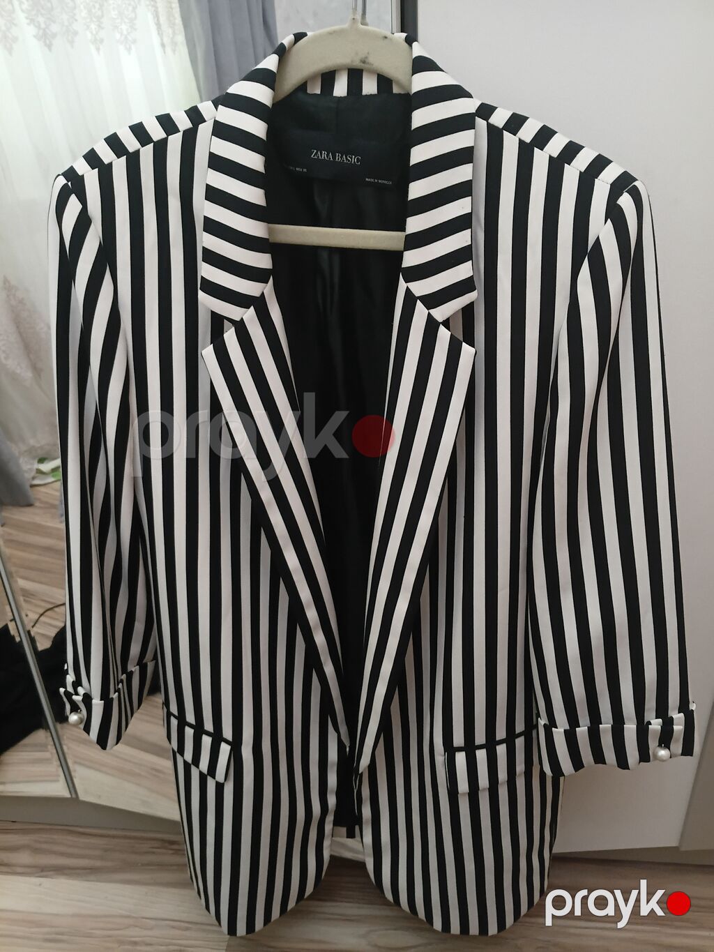 Zara Basic qadın blazer ceket - Rəng və naxış: qara–ağ şaquli zolaqlı — Caketi, Bakı (2)