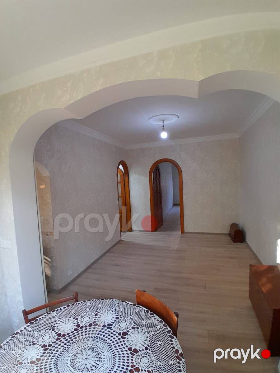 Satılır 2 otaqlı köhnə tikili 58 m² — Mənzil, Bakı (4)