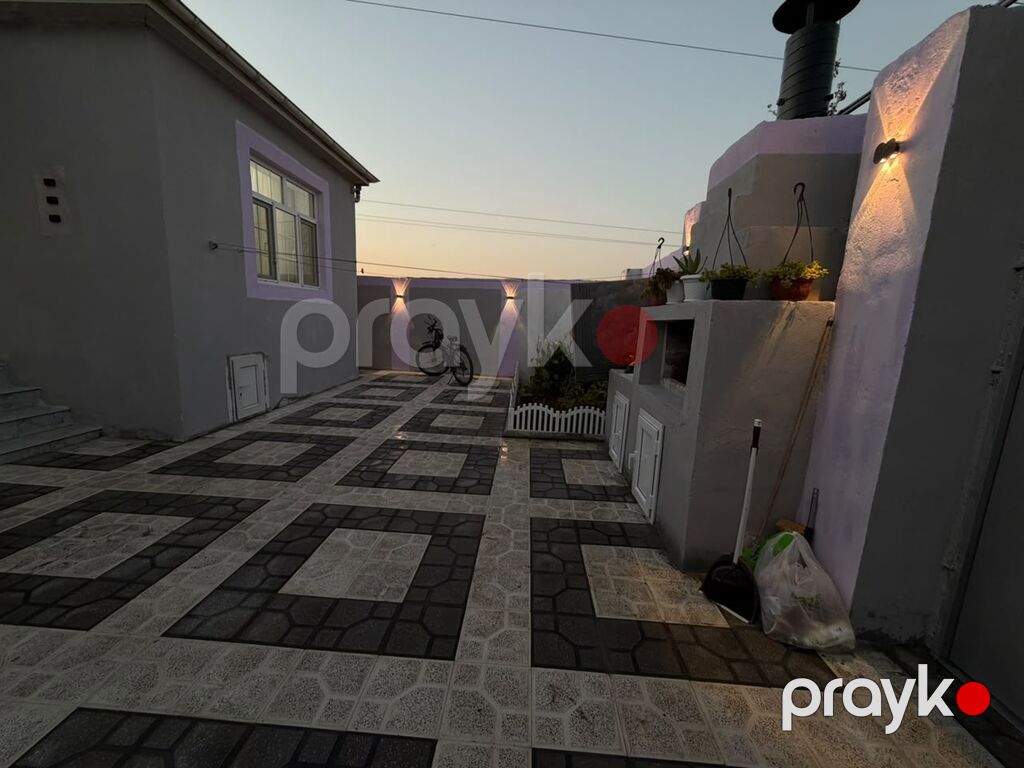 Yeni ramanada əsas yola 5 dəyqəlik məsafədə yerləşir.Şəxsi tikilidi 8 — Ev, villa, Bakı (2)