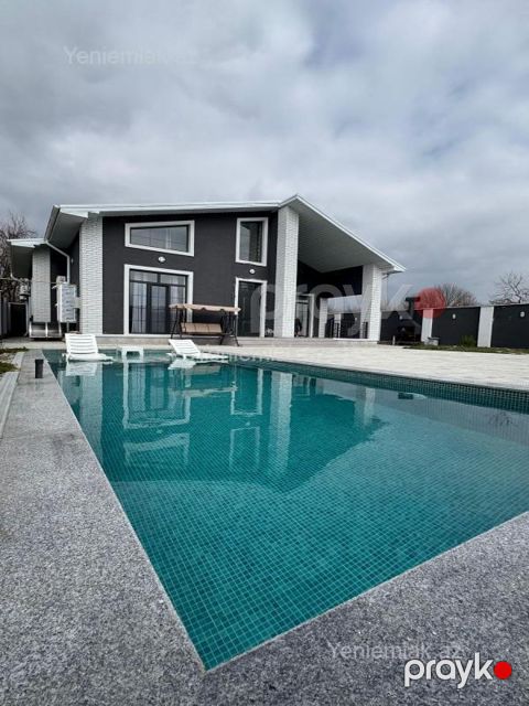 Satılır 4 otaqlı Həyət evi / Villa, 130 m², Qəbələ — Qəbələ