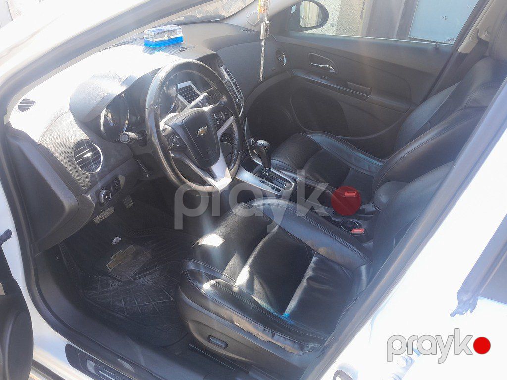 Chevrolet Cruze, 1.4 L, 2013 il, 300 000 km — Avtomobillər, Bakı (8)