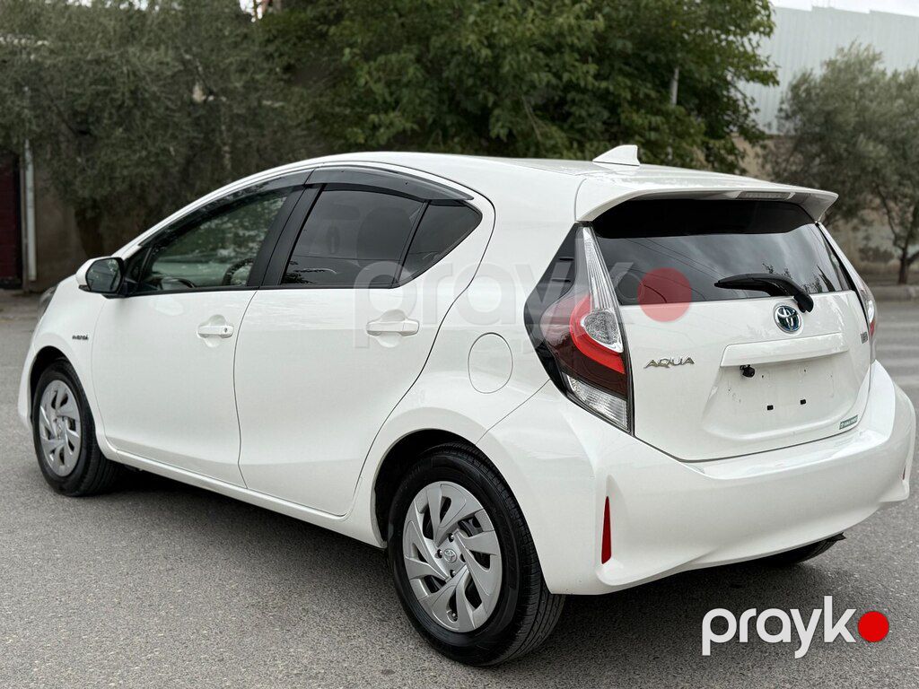 Toyota Aqua, 1.5 L, 0.9 kWh, 2020 il, 113 562 km — Avtomobillər, Bakı (9)