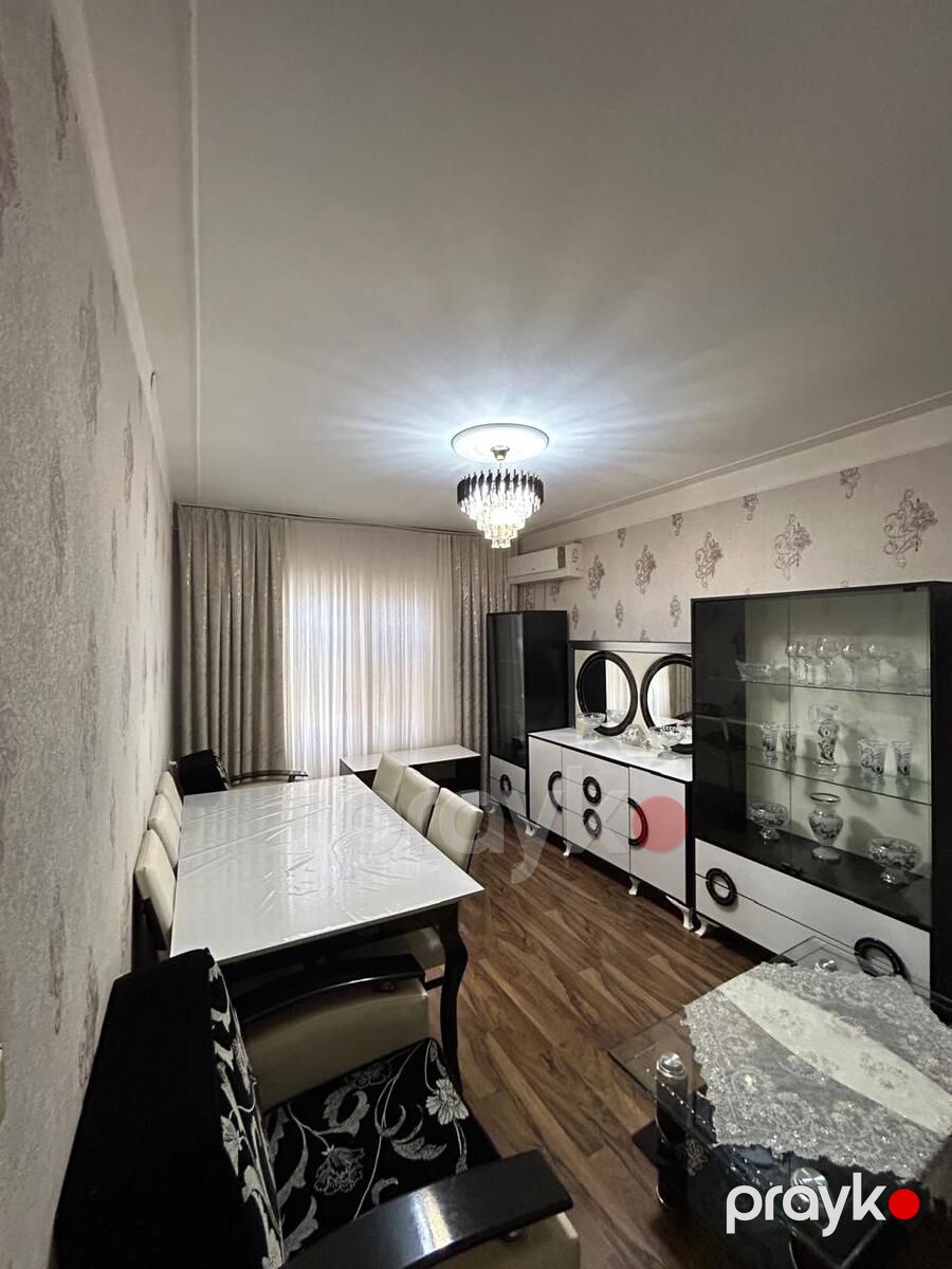 Satılır 4 otaqlı köhnə tikili 110 m² — Mənzil, Bakı (2)