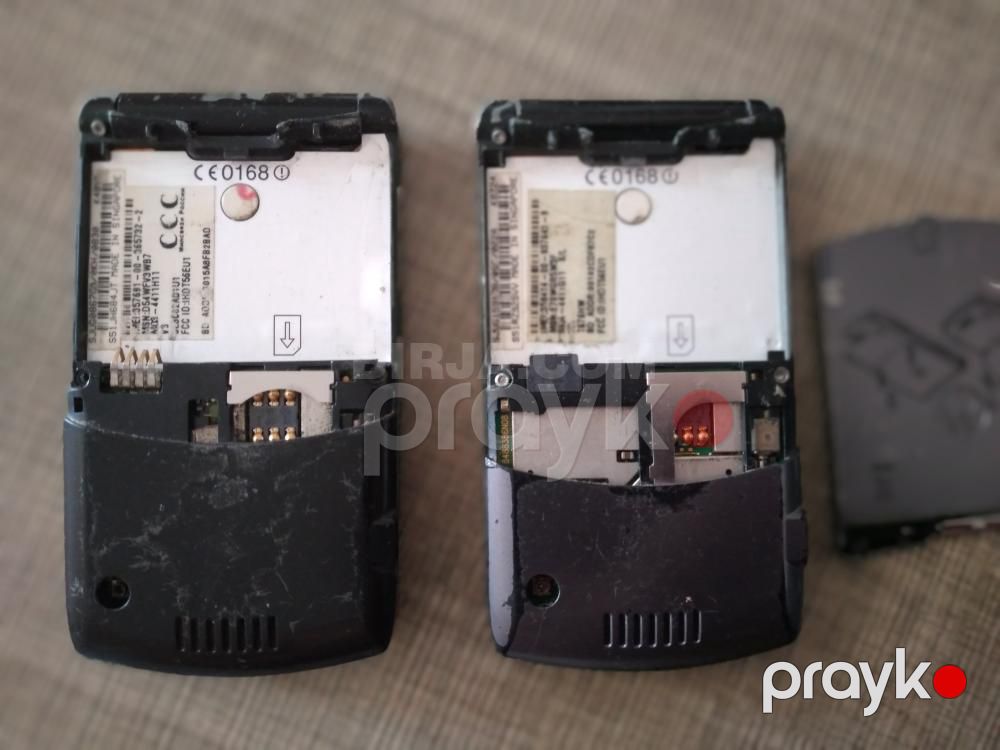 Motorola V3 modell: ehtiyyat hissələri orijinaldirlar — Smartfonlar (2)
