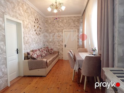 Satılır 4 otaqlı həyət evi/bağ evi 160 m² — Bakı