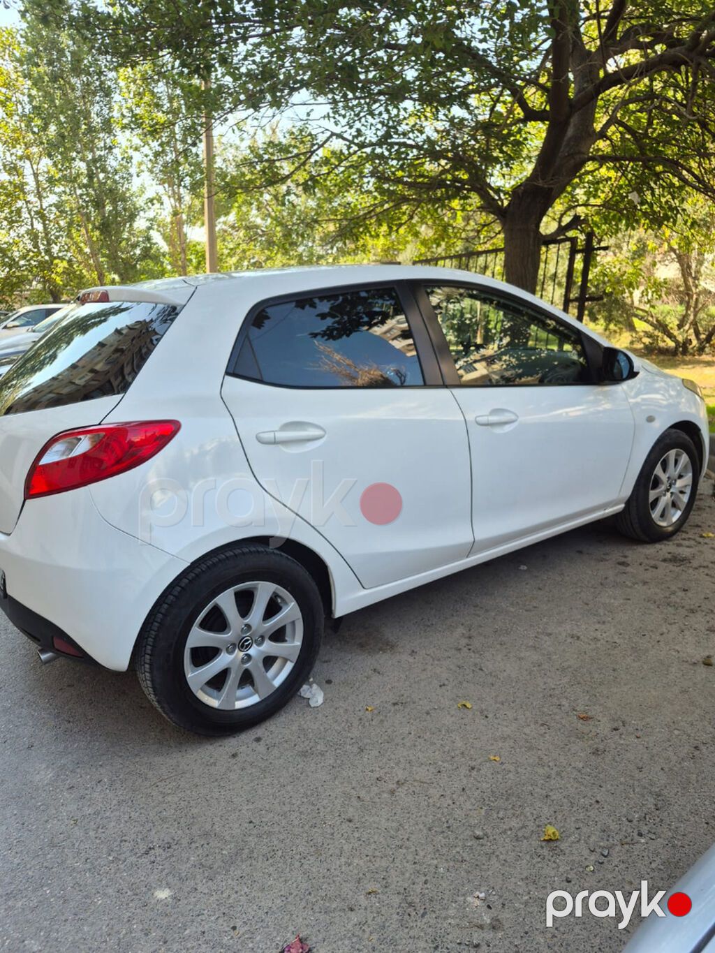 Mazda 2: 1.5 l 2015 il Sedan — Avtomobillər, Bakı (3)