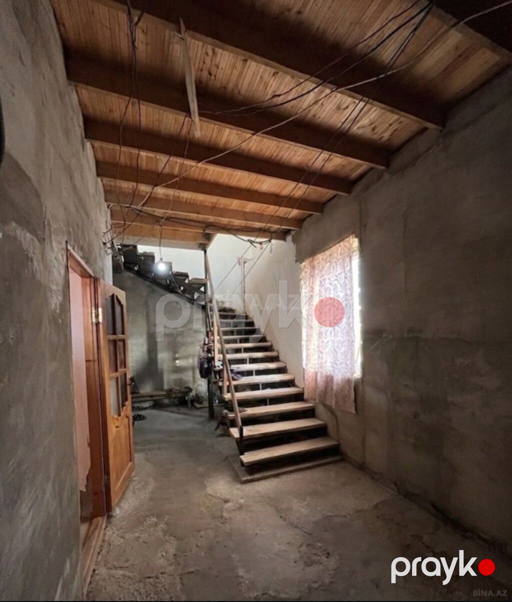 6 otaqlı, 190 kv. m, Kredit yoxdur, Təmirsiz — Ev, villa, Bakı (8)