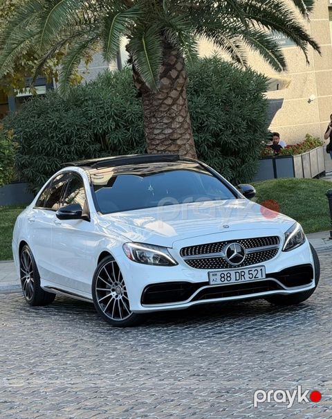 Mercedes C 300, 2.0 L, 2017 il, 104 000 km — Bakı