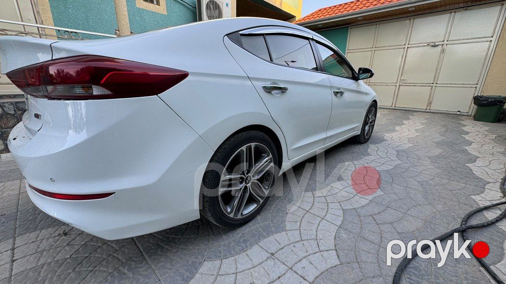 Hyundai Avante, 1.6 L, 2016 il, 219 000 km — Avtomobillər, Bakı (3)