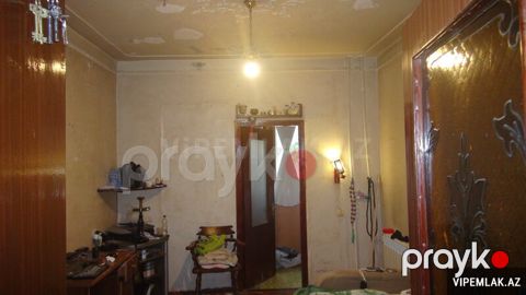 Xətai rayonunda 2 otaqlı Köhnə tikili Satılır, 70 m² — Bakı
