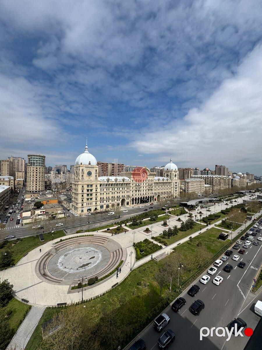 Satılır 4 otaqlı yeni tikili 246 m² — Mənzil, Bakı (2)
