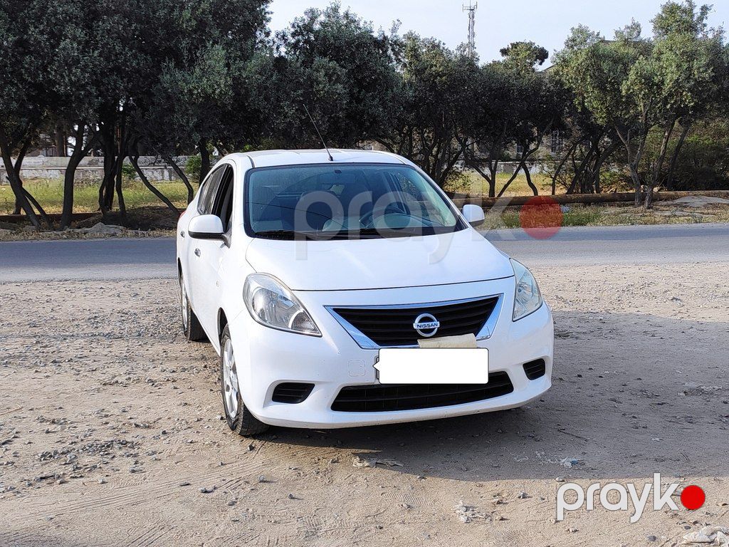 Nissan Sunny, 1.5 L, 2014 il, 171 500 km — Avtomobillər, Bakı (12)