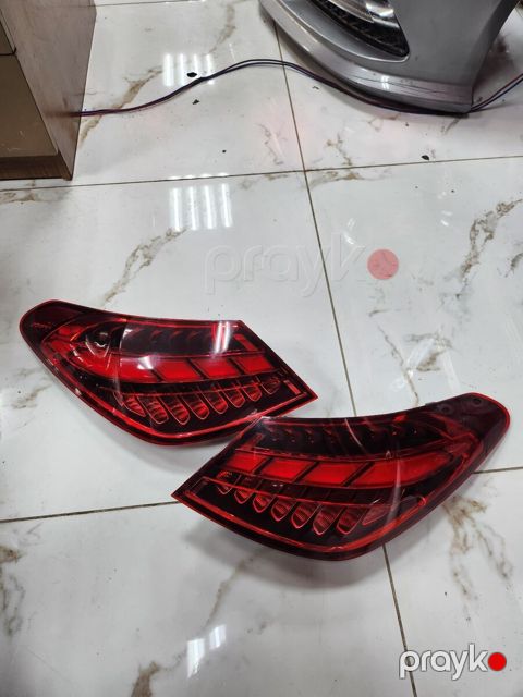Mercedes W206 stop sol farası — Bakı