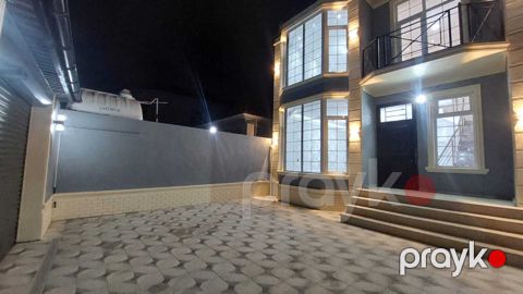 Satılır 5 otaqlı həyət evi/bağ evi 180 m² — Bakı
