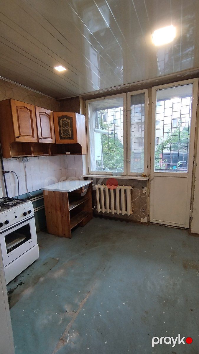 İcarəyə verilir 2 otaqlı köhnə tikili 65 m² — Mənzil, Bakı (9)