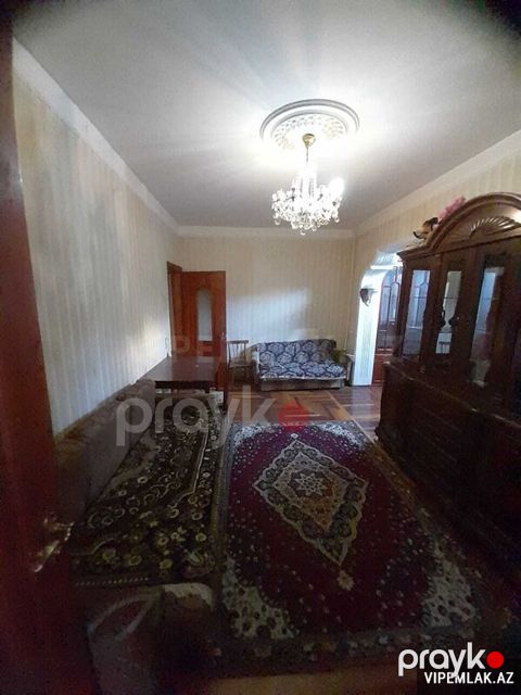 Nizami rayonunda 2 otaqlı Köhnə tikili Satılır, 45 m² — Bakı