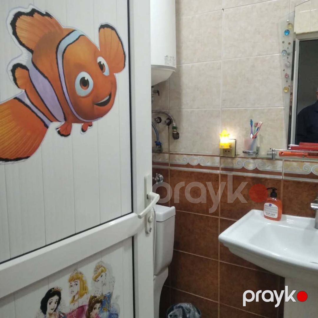 Satılır 2 otaqlı köhnə tikili 70 m² — Mənzil, Bakı (12)