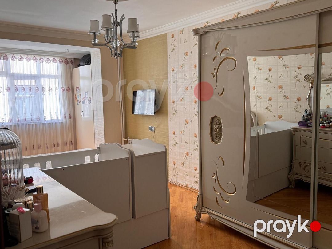 Satılır 4 otaqlı köhnə tikili 102 m² — Mənzil, Bakı (12)