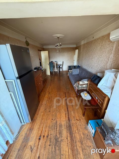 Satılır 2 otaqlı köhnə tikili 48 m² — Bakı