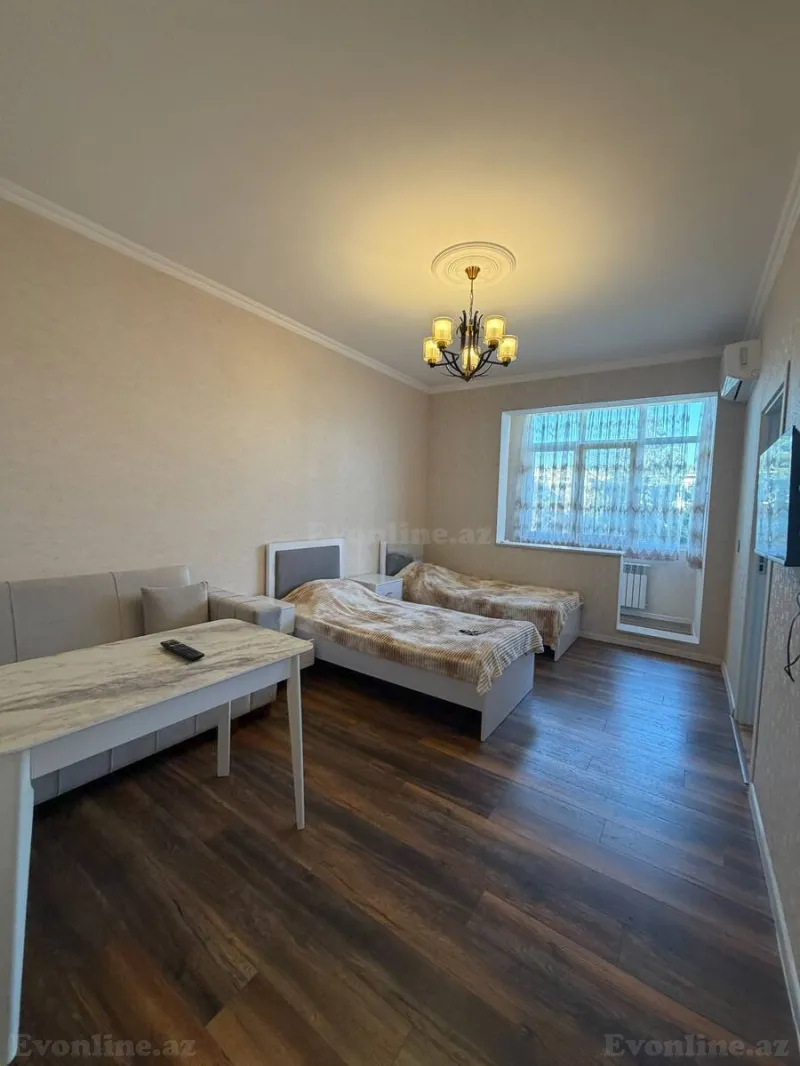 Satılır 2 otaqlı Mənzil Köhnə tikili 36 m² Bakı, Nəsimi r — Mənzil, Bakı (5)