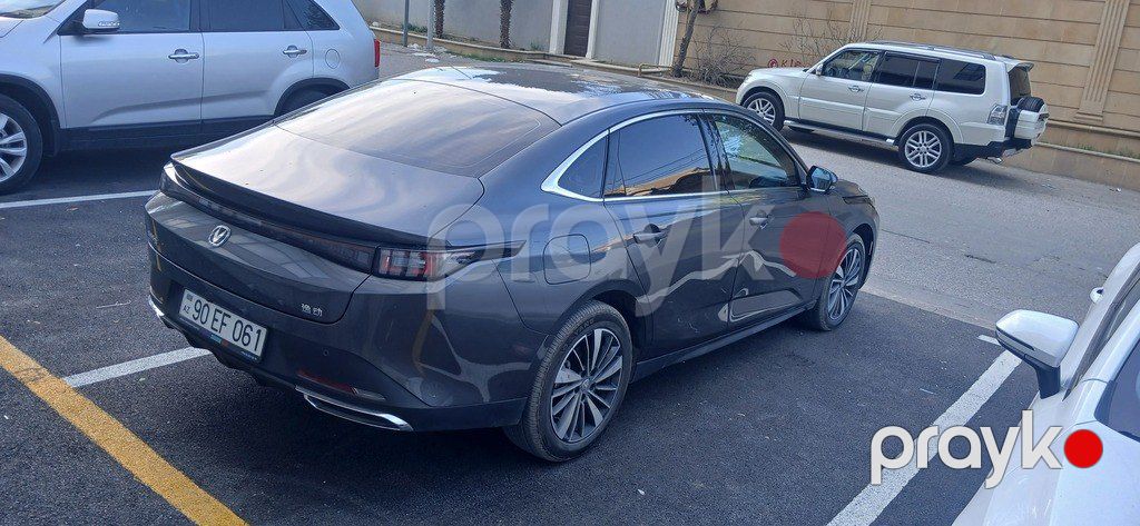 Changan Eado, 1.5 L, 18.4 kWh, 2025 il, 10 000 km — Avtomobillər, Bakı (7)