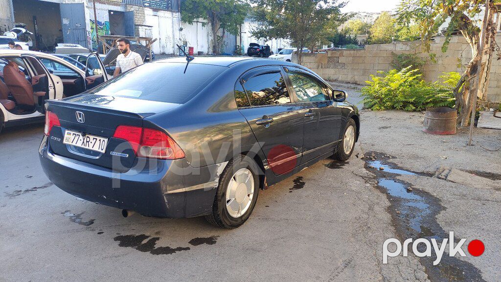 Honda Civic, 1.3 L, 0.9 kWh, 2006 il, 470 000 km — Avtomobillər, Bakı (5)