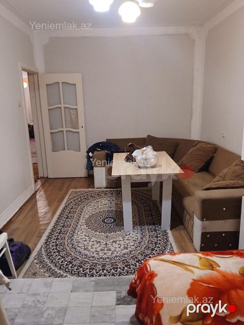 Satılır 2 otaqlı Bina evi menzil (Köhnə tikili), 60 m², Suraxanı rayonu — Bakı