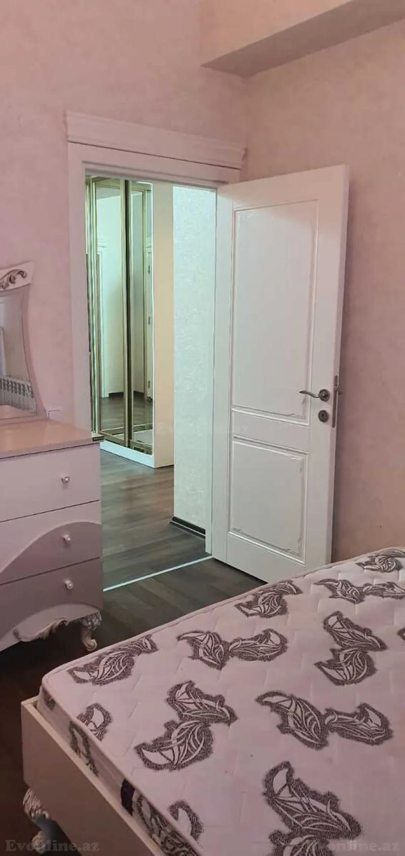 Kirayə verilir 3 otaqlı Mənzil Yeni tikili 99 m² Bakı, Yasamal r., 20 Yanvar m — Mənzil, Bakı (5)