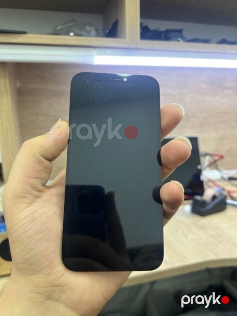 Apple iPhone 12, iPhone 12 pro ekranı — Bakı