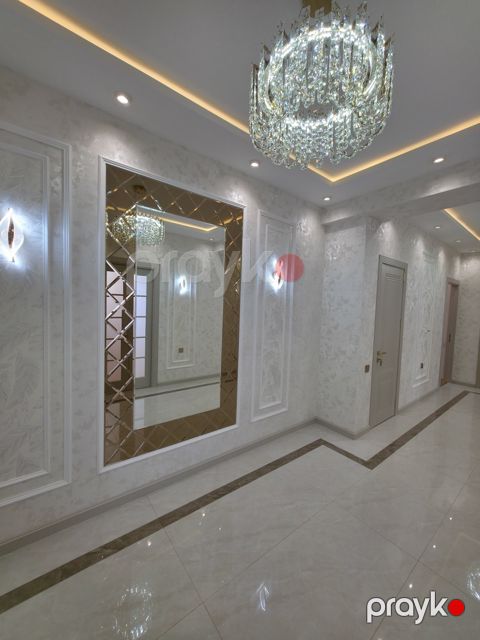 Satılır 3 otaqlı yeni tikili 125 m² — Bakı