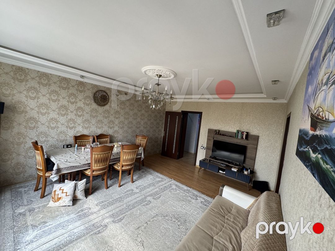 Satılır 4 otaqlı köhnə tikili 95 m² — Mənzil, Bakı (2)