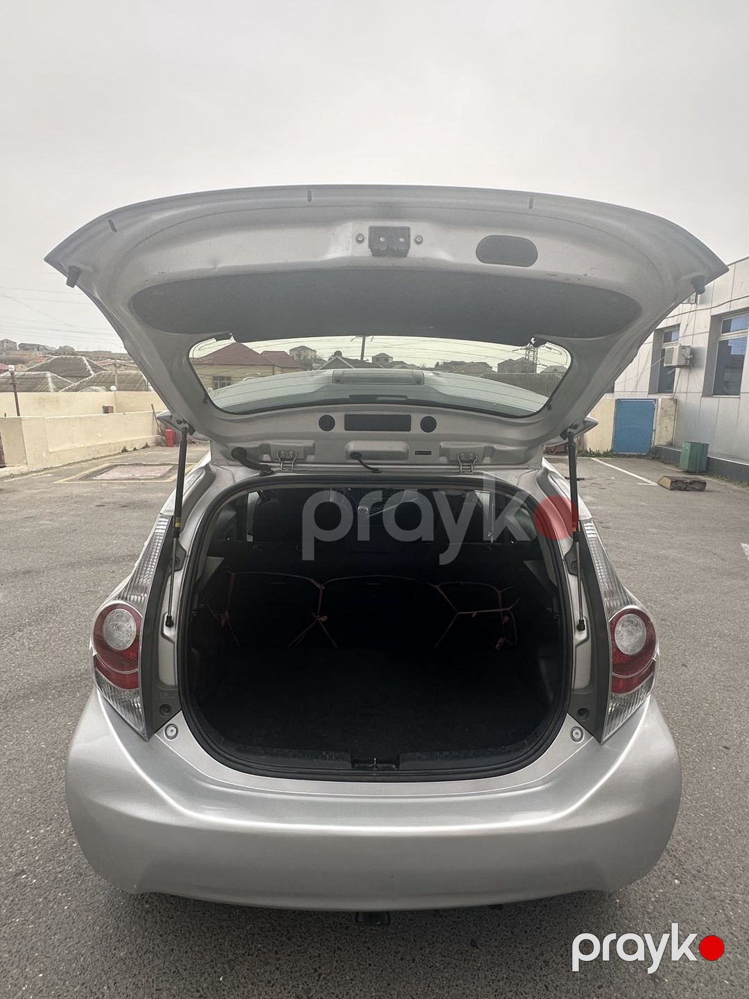 Toyota Aqua, 2012 il icarəsi — Avtomobil icarəsi, Bakı (7)