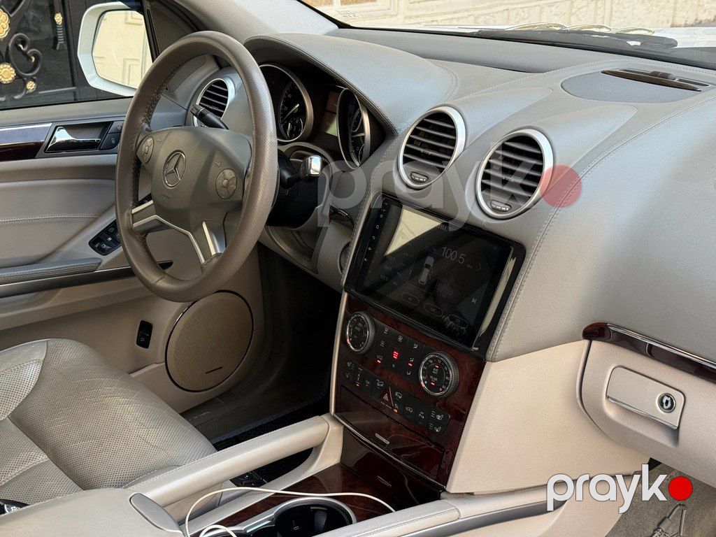 Mercedes GL 550 4MATIC, 5.5 L, 2010 il, 225 000 km — Avtomobillər, Bakı (9)
