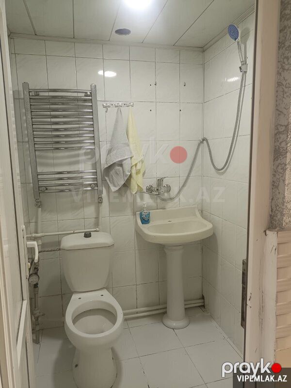Binəqədi rayonunda 2 otaqlı Köhnə tikili Satılır, 50 m² — Mənzil, Bakı (6)