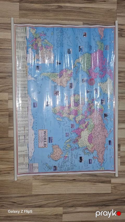 Divar üçün asılan Dünya xəritəsi - İngiliscə “World” başlıqlı — Xırdalan