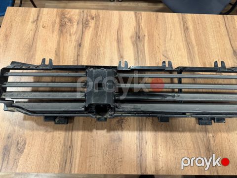 BMW İ4 G26 alt jalüzü — Bakı