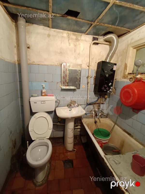 Satılır 5 otaqlı Bina evi menzil (Köhnə tikili), 92 m², 1-ci mikrorayon — Mənzil, Sumqayıt (9)