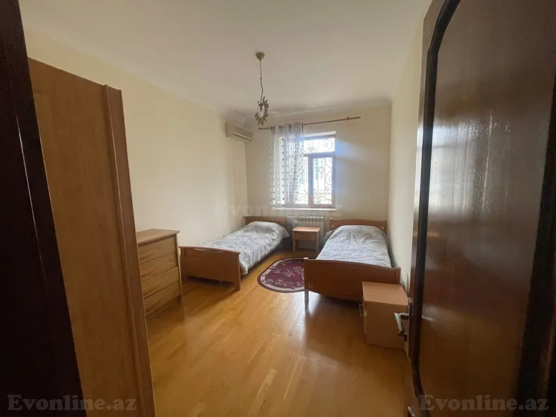 Kirayə verilir 5 otaqlı Mənzil Köhnə tikili 200 m² Bakı, Yasamal r., Elmlər Akademiyası m — Mənzil, Bakı (7)