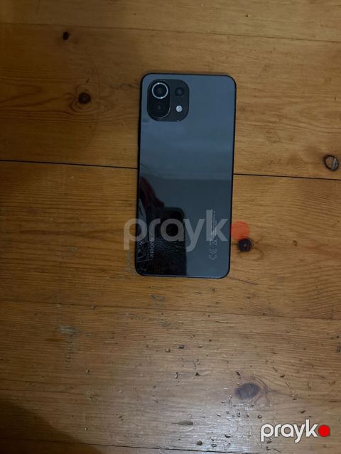 Xiaomi 11 Lite, 256 GB, rəng - Qara, Qırıq — Sumqayıt