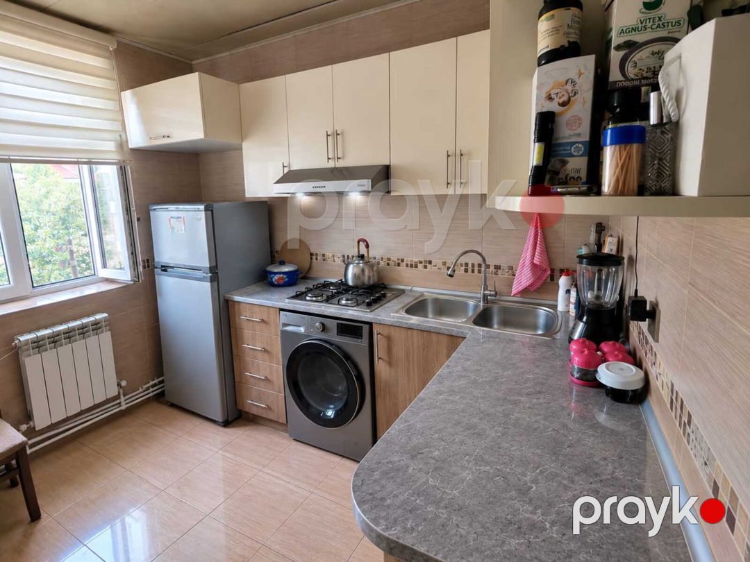 Satılır 5 otaqlı köhnə tikili 100 m² — Mənzil, Bakı (2)