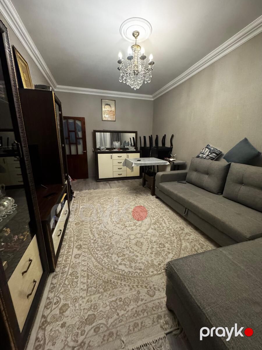 Satılır 2 otaqlı köhnə tikili 55 m² — Mənzil, Bakı (2)