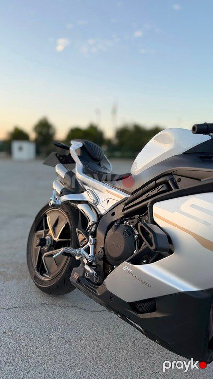 Cfmoto 750SR-S, 700 sm3, 2025 il, 4 500 km — Motosikletlər, Bakı (4)