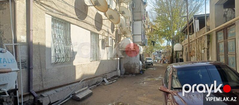 Binəqədi rayonunda 2 otaqlı Köhnə tikili Satılır, 50 m² — Mənzil, Bakı (2)