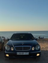 Mercedes E 240, 2.6 L, 2002 il, 280 000 km — Автомобили