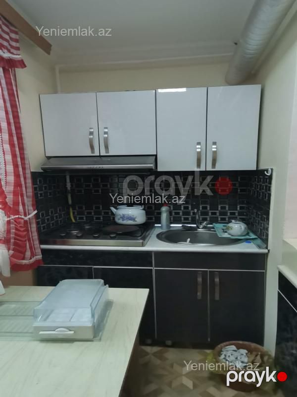 Satılır 4 otaqlı Bina evi menzil (Köhnə tikili), 90 m², Xətai rayonu — Mənzil, Bakı (6)