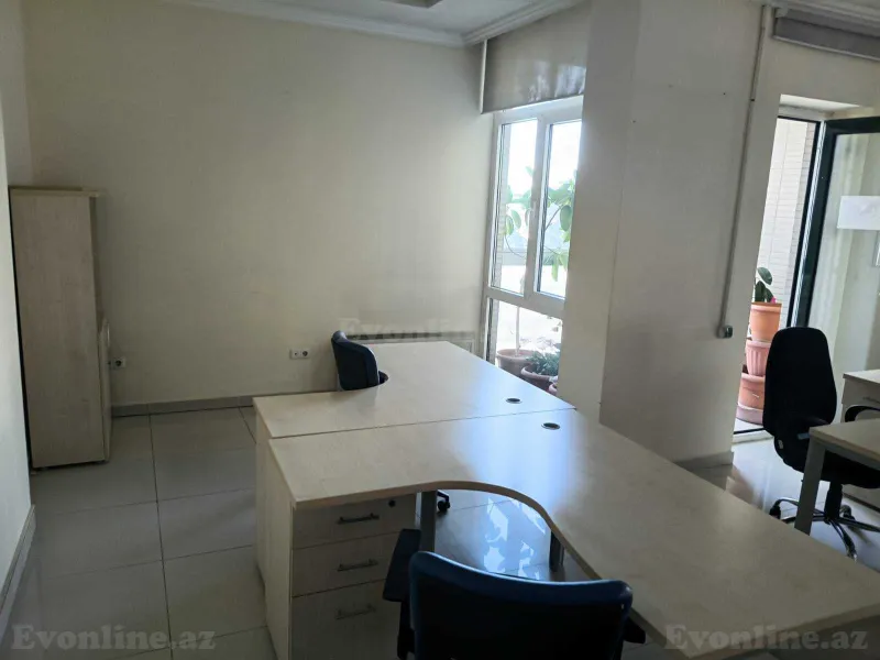 Kirayə verilir Ofis 301 m² Bakı, Nəsimi r., 8 Noyabr m — Ofis, Bakı (2)