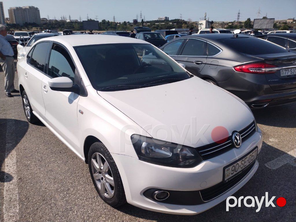 Volkswagen Polo, 1.6 L, 2013 il, 231 000 km — Avtomobillər, Bakı (5)