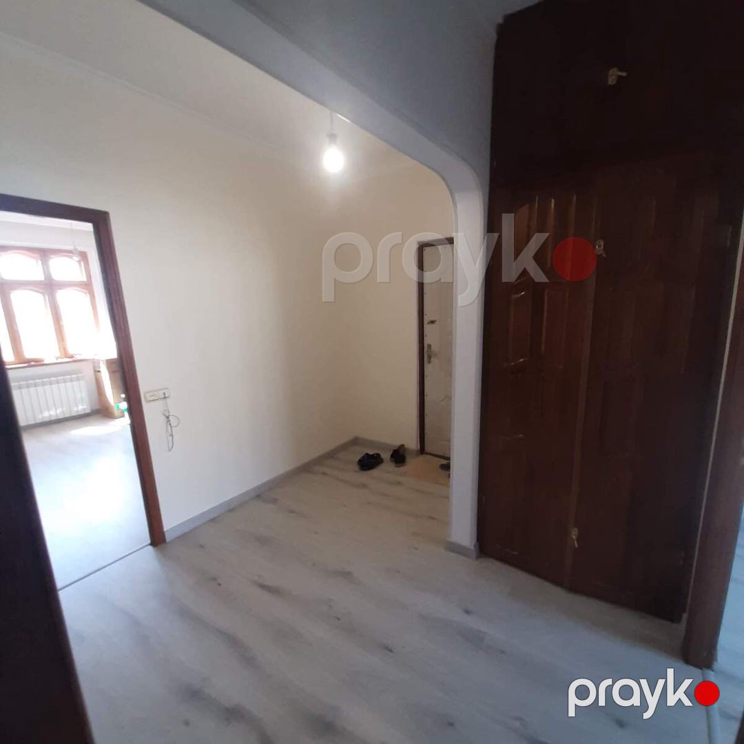 Satılır 3 otaqlı köhnə tikili 90 m² — Mənzil, Bakı (8)