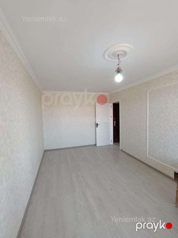 Satılır 1 otaqlı Bina evi menzil (Köhnə tikili), 35 m², 8-ci mikrorayon — Mənzil, Sumqayıt (7)